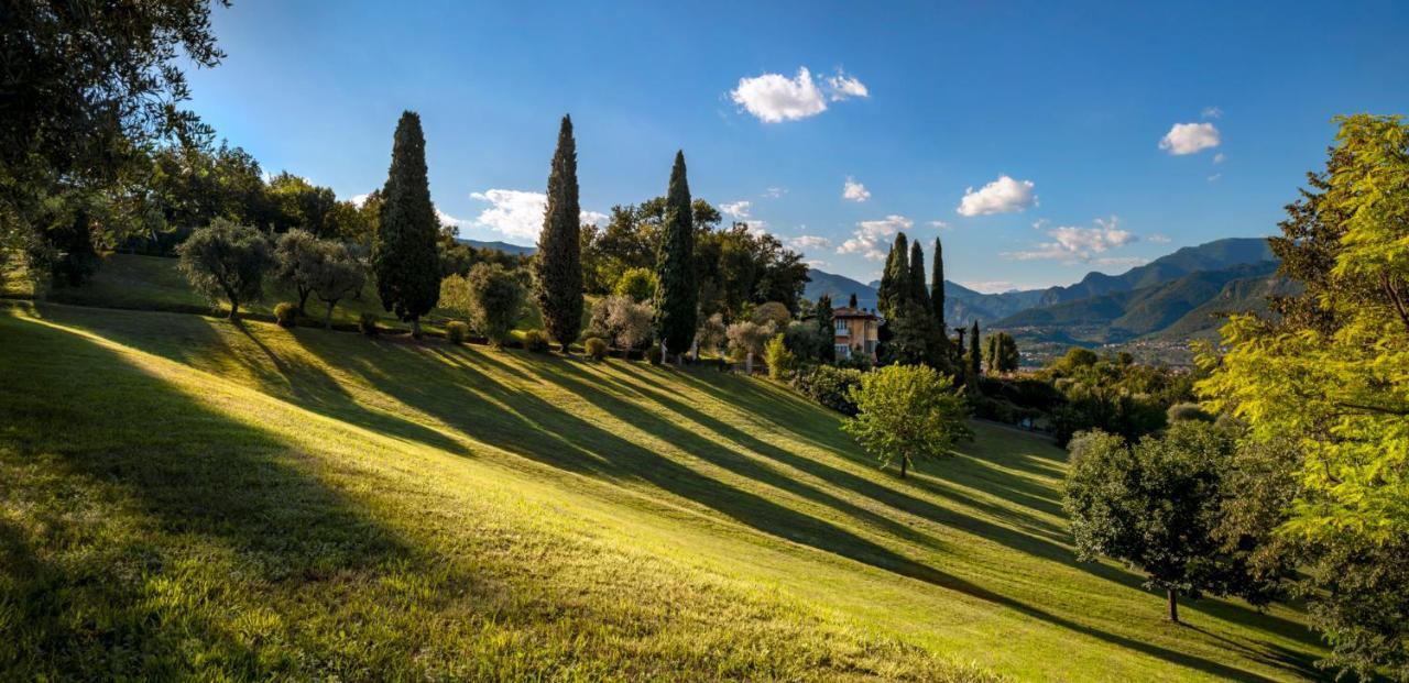 Вилла Borgo Il Mezzanino Сало Экстерьер фото